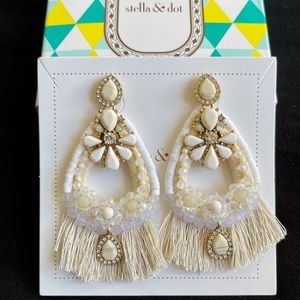 Stella & Dot Audrey Statement Earrings